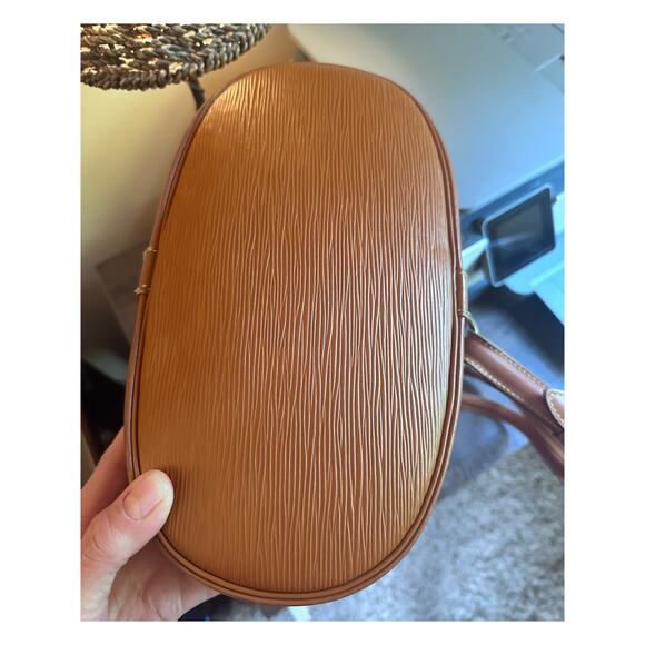 RARE LOUIS VUITTON EPI RANDONNEE PM SLING HANDBAG - Picture 8 of 9